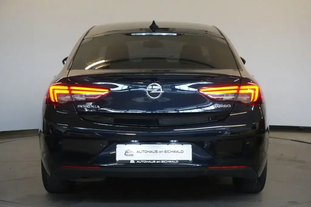 Gebraucht Opel Insignia Innovation 165 PS (121 kW) 2018 Blau Limousine