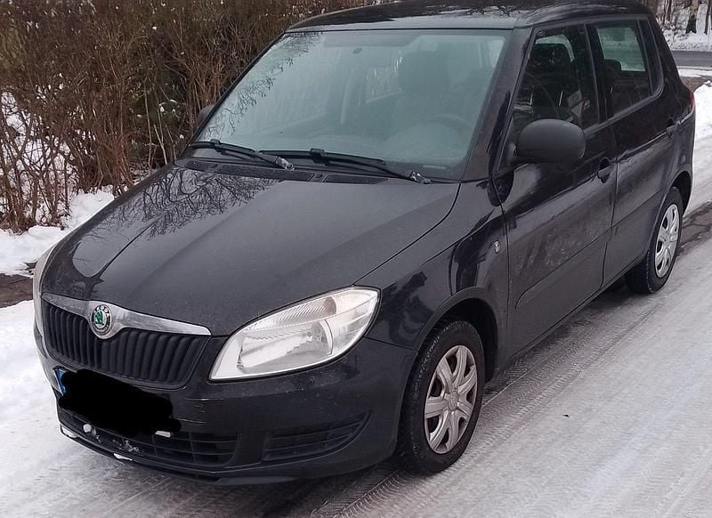 Schwarz Gebraucht 2011 Skoda Fabia Kleinwagen | 1.900 € (Superpreis) - Bild 1/4