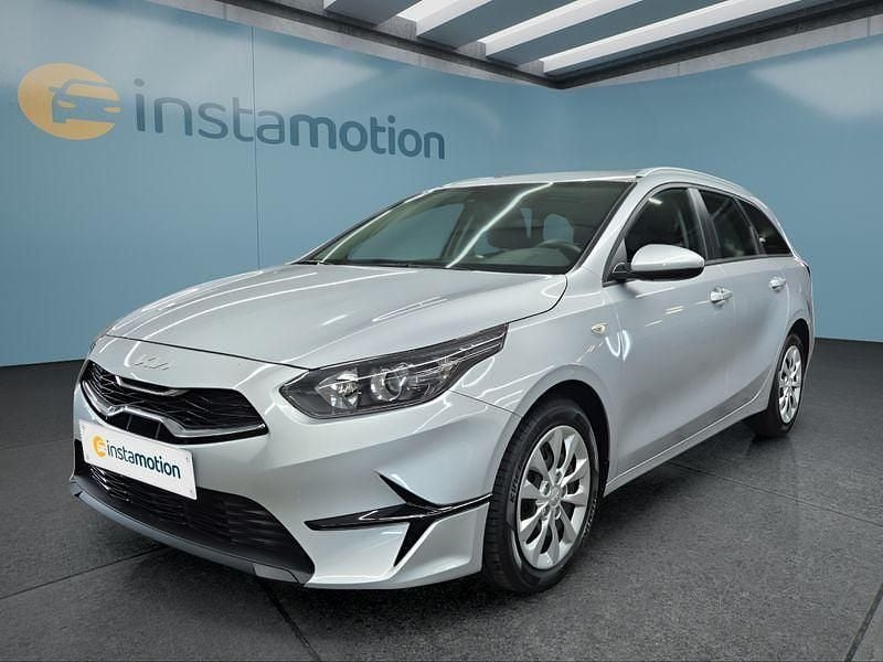 Silber Gebraucht 2023 Kia Ceed Kombi | 19.849 € (Fairer Preis) - Bild 1/4