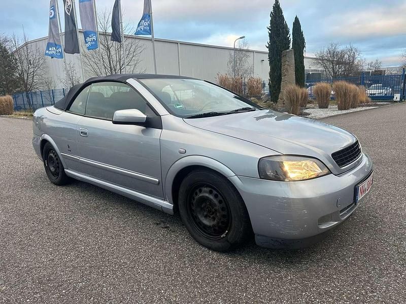 Gebraucht Opel Astra Cabriolet 125 PS (91 kW) 2002 Mirage mi2 Cabrio