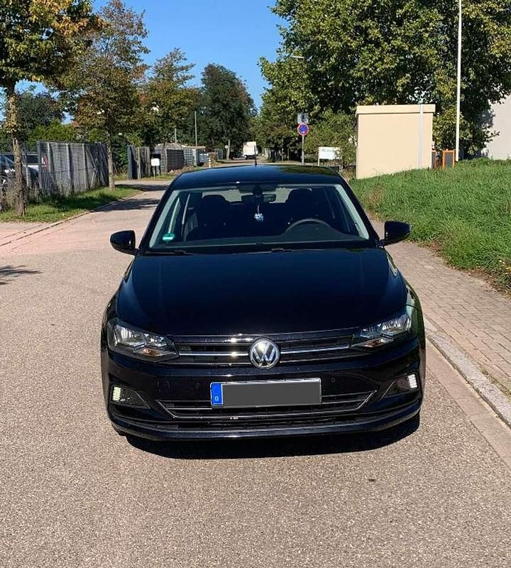 Schwarz Gebraucht 2019 VW Polo Comfortline Limousine | 15.290 € (Fairer Preis) - Bild 1/4