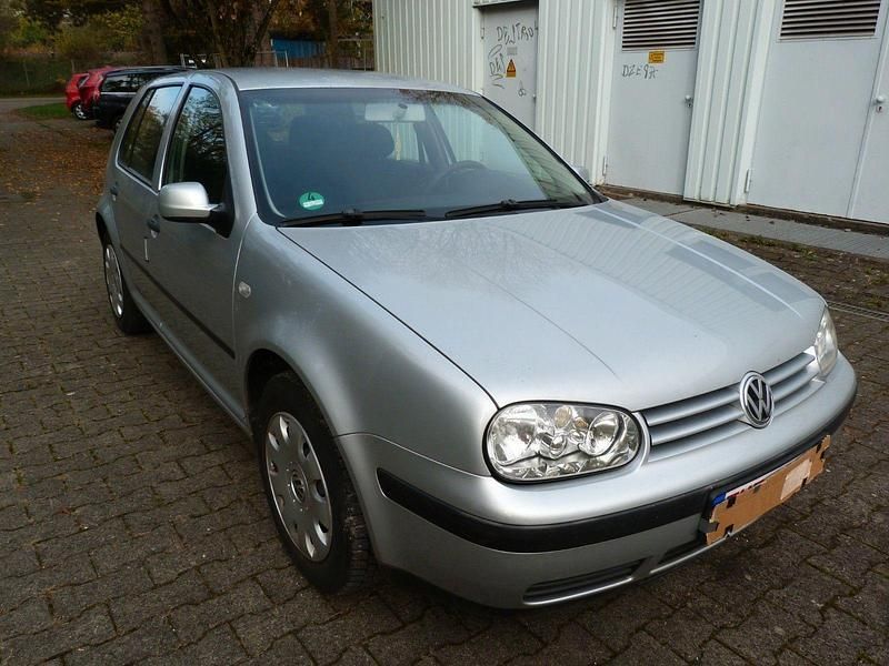 Gebraucht VW Golf IV Basis 75 PS (55 kW) 2002 Silber Limousine
