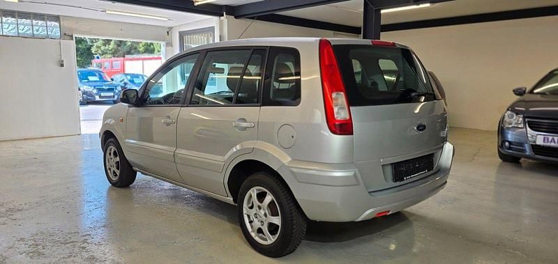 Gebraucht Ford Fusion Trend 80 PS (58 kW) 2011 Silber Kleinwagen