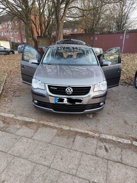 Gebraucht VW Touran Trendline 105 PS (77 kW) 2008 Schwarz Van / Kleinbus