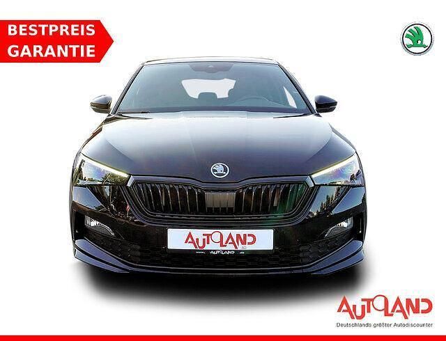 Schwarz Gebraucht 2020 Skoda Scala Monte Carlo Kleinwagen | 20.990 € - Bild 1/4