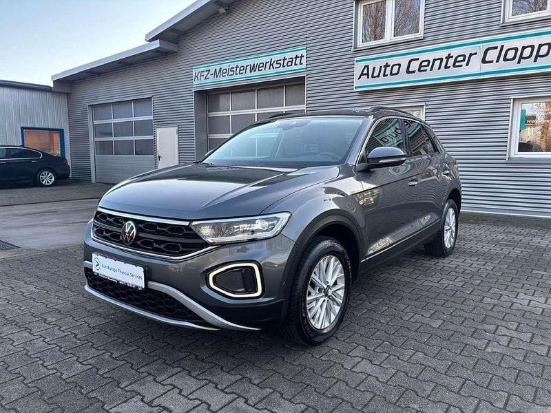 Second-hand VW T-Roc Life 150 CP (110 kW) 2022 Gri SUV
