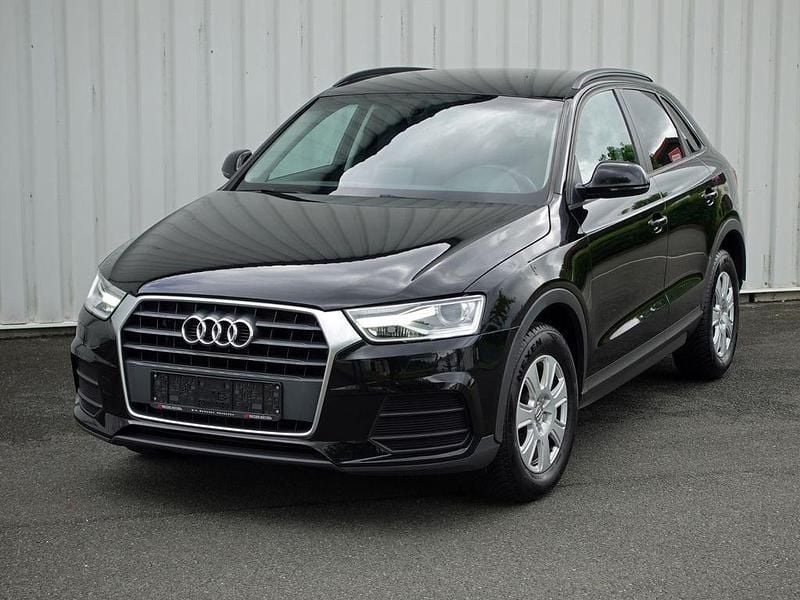 Schwarz Gebraucht 2017 Audi Q3 Performance SUV | 9.999 € (Superpreis) - Bild 1/4