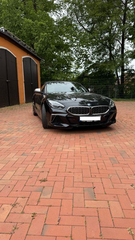Schwarz Gebraucht 2022 BMW Z4 M Sport Cabrio | 49.500 € (Fairer Preis) - Bild 1/4
