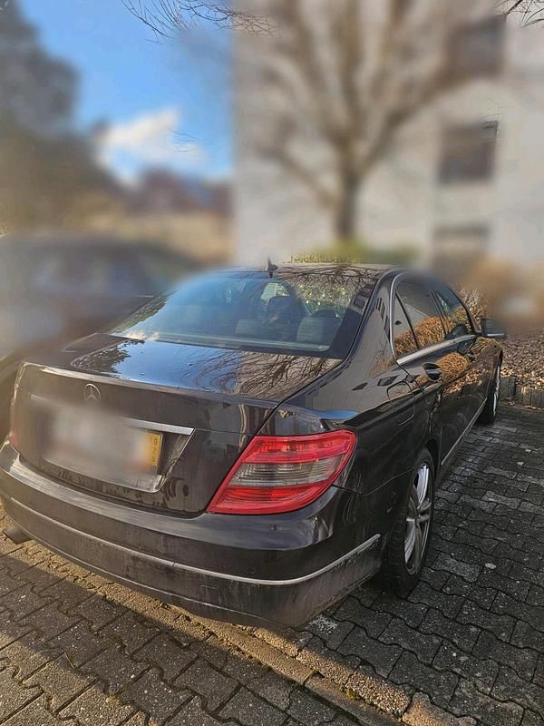 Gebraucht Mercedes C220 Classic 170 PS (125 kW) 2008 Schwarz Limousine