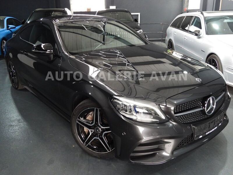 Gebraucht Mercedes C300 AMG 258 PS (189 kW) 2019 Grün Coupé
