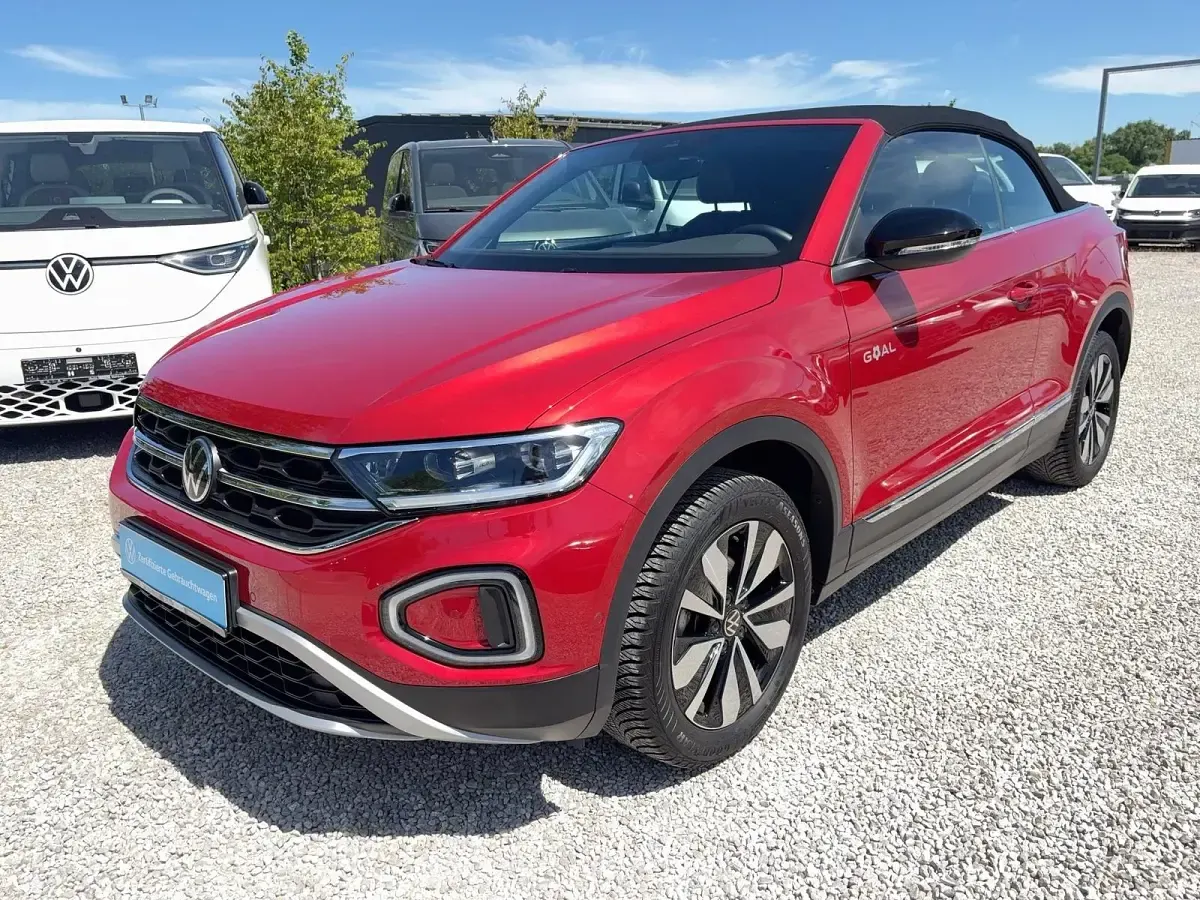 Gebraucht VW T-Roc Cabriolet Goal 116 PS (85 kW) 2025 Kings red metallic Cabrio