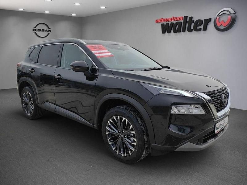 Neu Nissan X-Trail 163 PS (119 kW) 2025 Schwarz SUV