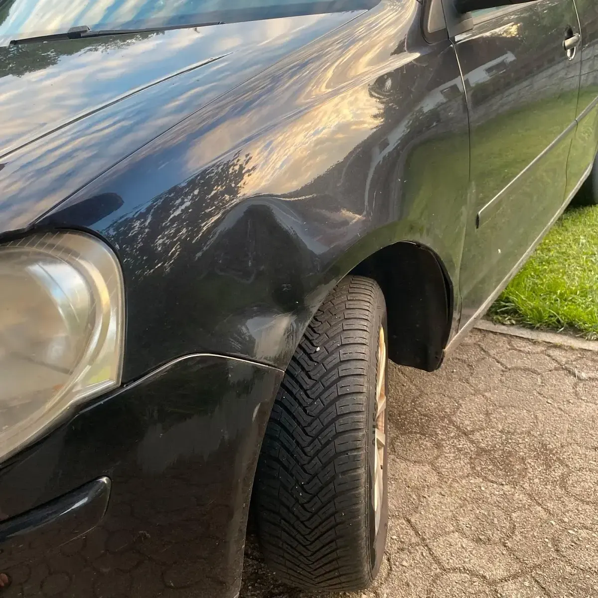 Gebraucht VW Polo 80 PS (58 kW) 2009 Schwarz Kleinwagen