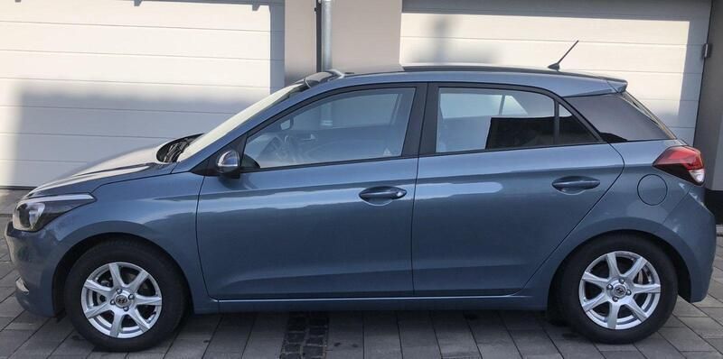 Blau Gebraucht 2017 Hyundai i20 Active Kleinwagen | 9.250 € (Guter Preis) - Bild 1/4