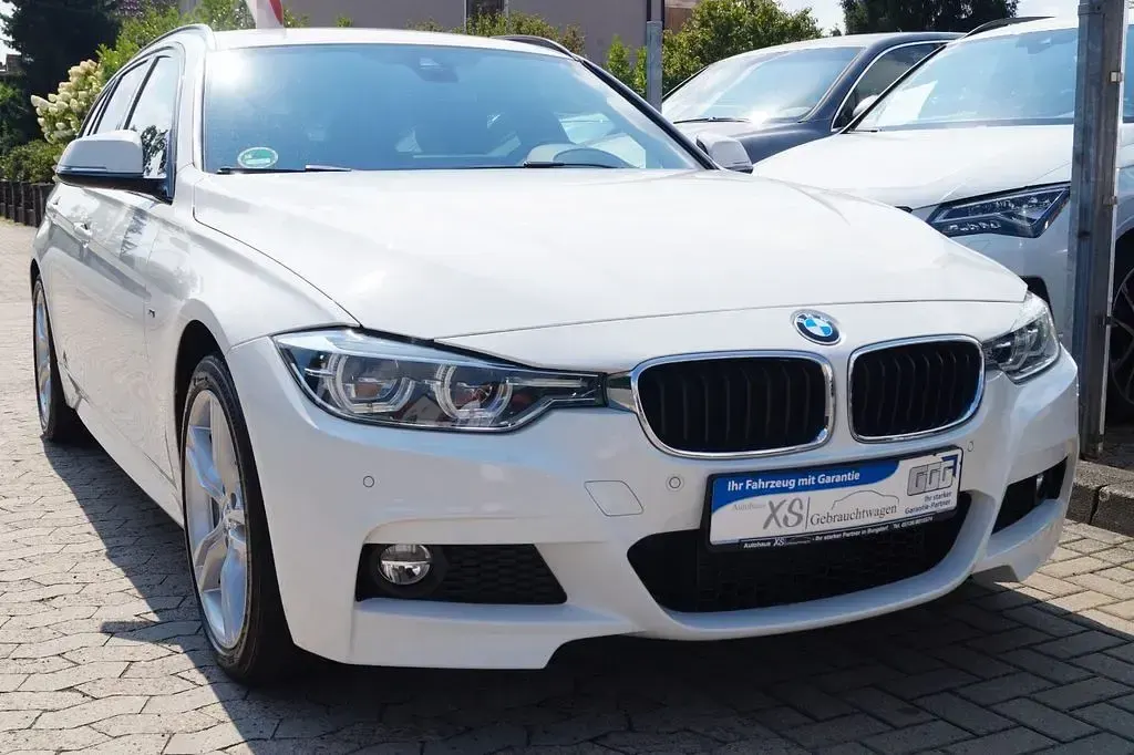 Gebraucht BMW 330 M Sport 252 PS (185 kW) 2015 Weiß Kombi