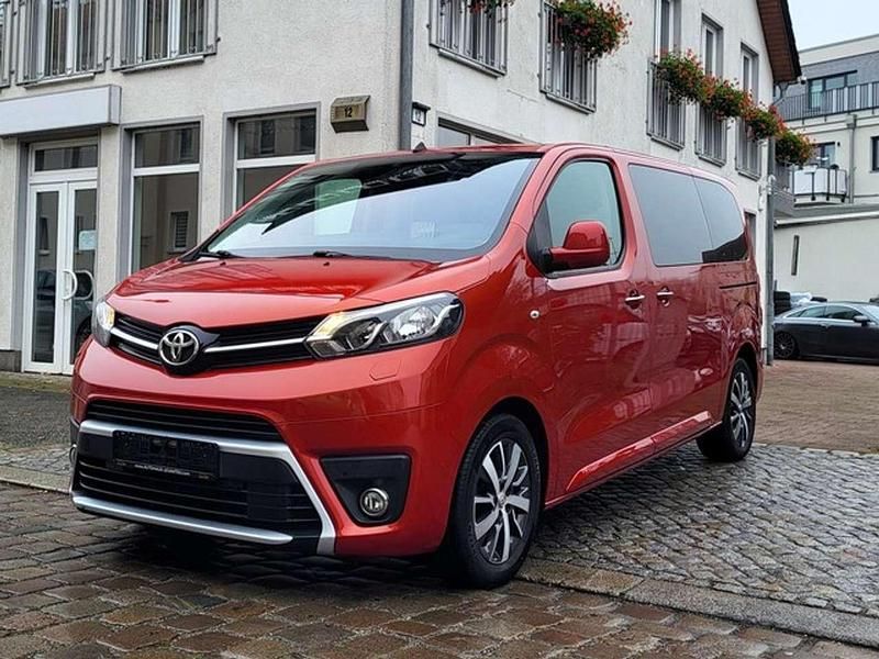 Orange tourmaline Gebraucht 2019 Toyota Proace Van | 29.900 € (Etwas zu teuer) - Bild 1/4