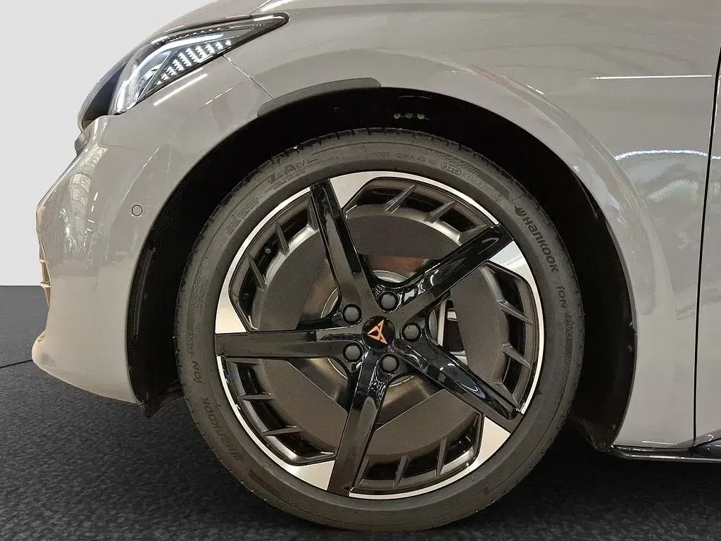 Gebraucht Cupra Born 169 kW (231 PS) 2026 Grau Kleinwagen