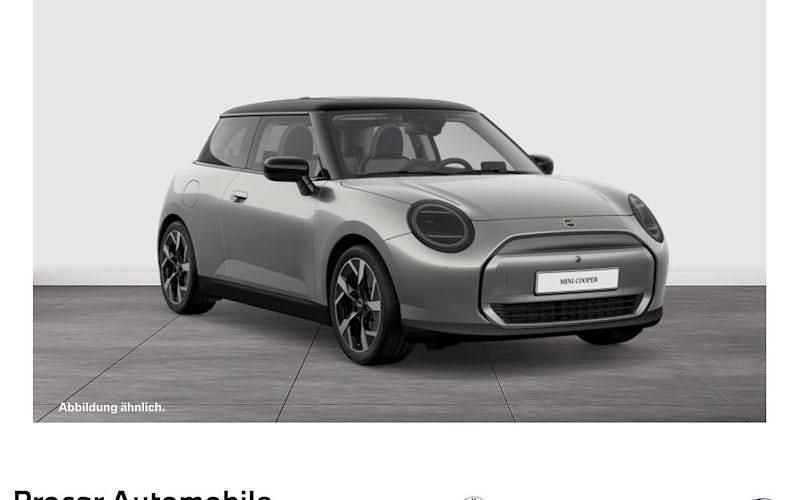 Silber Neu 2025 Mini Cooper Classic Kleinwagen | 32.820 € (Guter Preis) - Bild 1/4