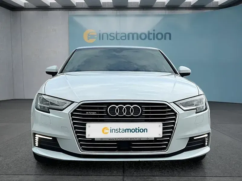 Gebraucht Audi A3 Sportback 150 PS (110 kW) 2020 Weiß Kleinwagen