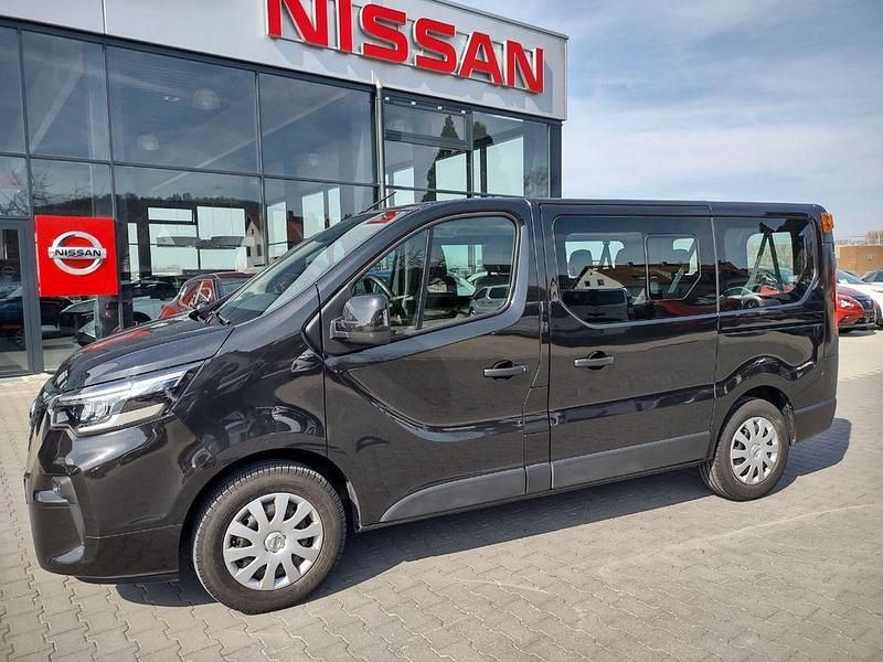 Gebraucht Nissan Primastar Acenta 150 PS (110 kW) 2023 Midnight black (metallic) Van / Kleinbus