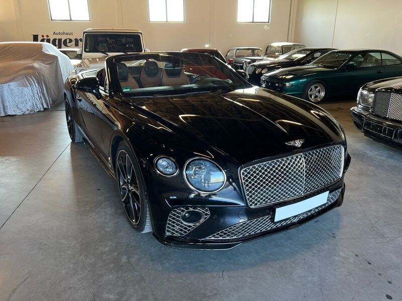 Gebraucht Bentley Continental 549 PS (403 kW) 2021 Schwarz Limousine