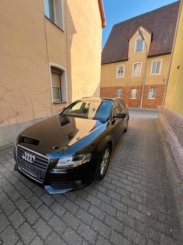 Gebraucht Audi A4 143 PS (105 kW) 2010 Schwarz Kombi