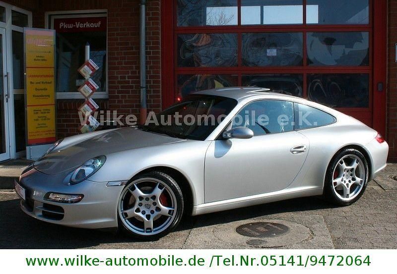 Silber Gebraucht 2004 Porsche 911 Carrera Sport Coupé | 51.990 € (Superpreis) - Bild 1/4