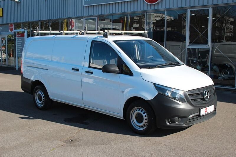 Weiß Gebraucht 2017 Mercedes Vito Van / Kleinbus | 11.900 € (Superpreis) - Bild 1/4