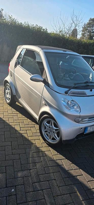 Gebraucht Smart ForTwo Cabrio 61 PS (44 kW) 2003 Silber Cabrio