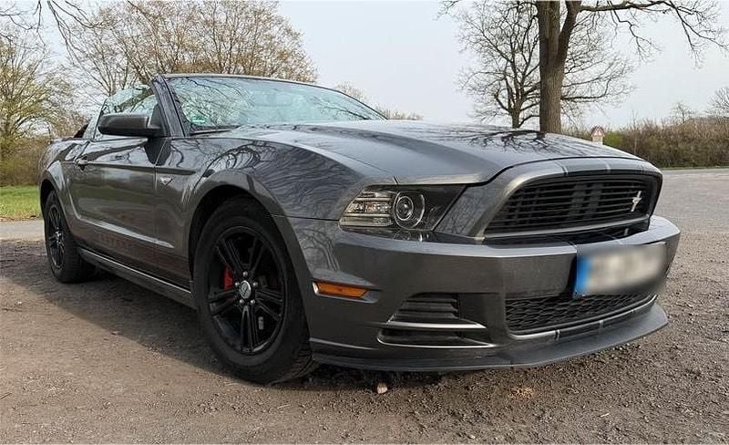 Gebraucht Ford Mustang 309 PS (227 kW) 2012 Grau Cabrio