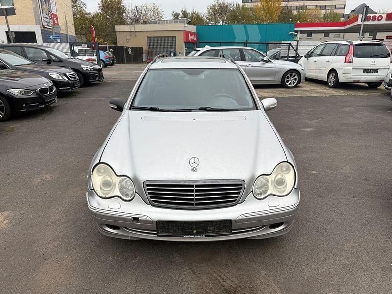 Silber Gebraucht 2003 Mercedes C200 Kombi | 850 € (Superpreis) - Bild 1/4