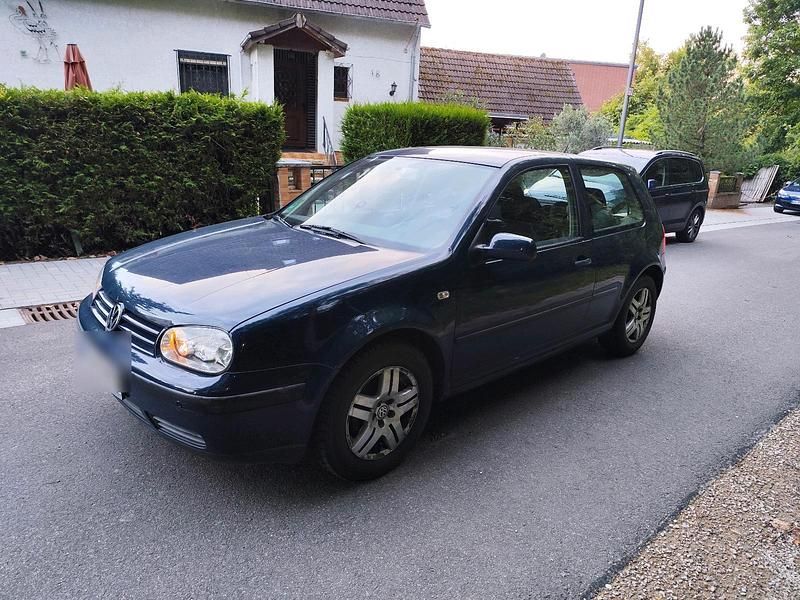 Blau Gebraucht 2003 VW Golf Coupé | 1.800 € (Guter Preis) - Bild 1/4