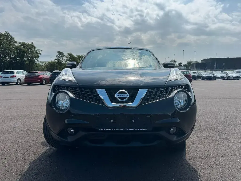 Gebraucht Nissan Juke Acenta 117 PS (86 kW) 2017 Schwarz SUV