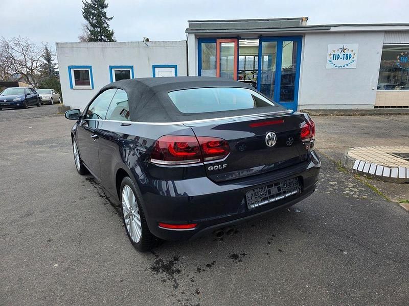Gebraucht VW Golf Cabriolet Cup 160 PS (117 kW) 2014 Violet Cabrio