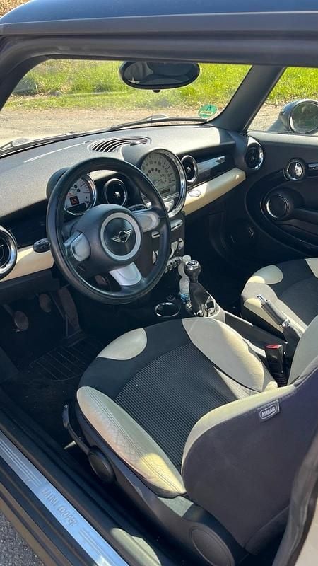 Usata Mini Cooper 109 CV (80 kW) 2008 Bianco Utilitaria