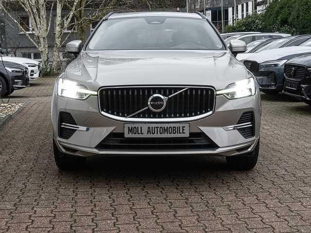 Gebraucht Volvo XC60 145 PS (106 kW) 2023 SUV