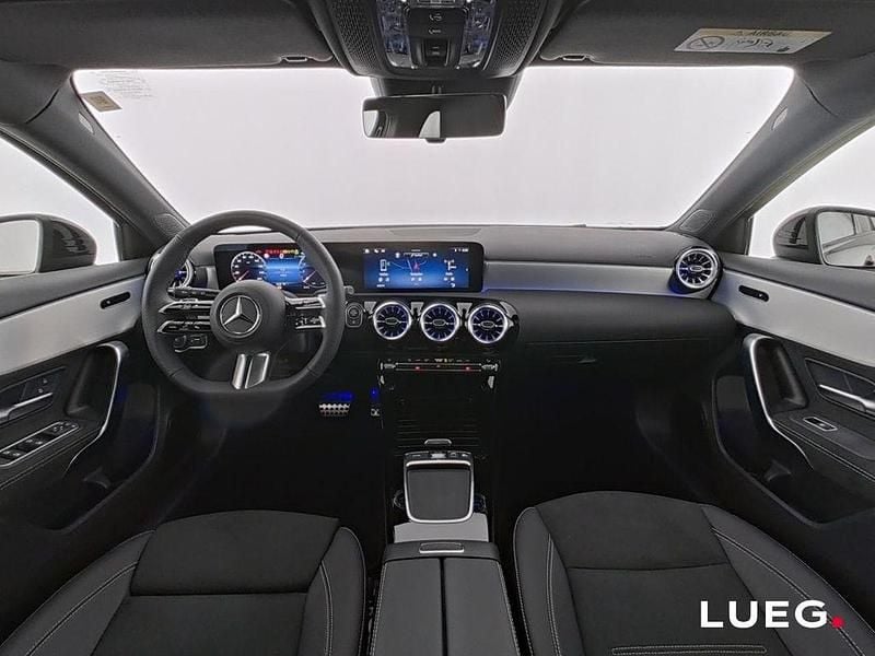 Gebraucht Mercedes A220 AMG 190 PS (139 kW) 2025 Schwarz Limousine