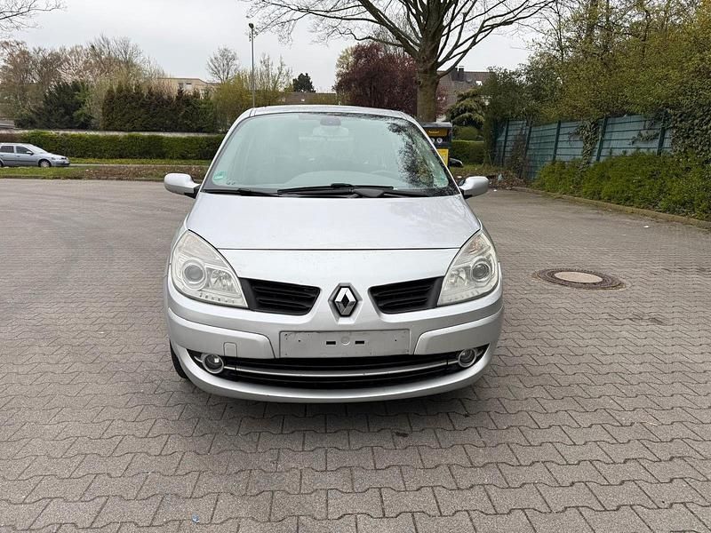 Gebraucht Renault Scénic II Expression 135 PS (99 kW) 2006 Silber Van / Kleinbus