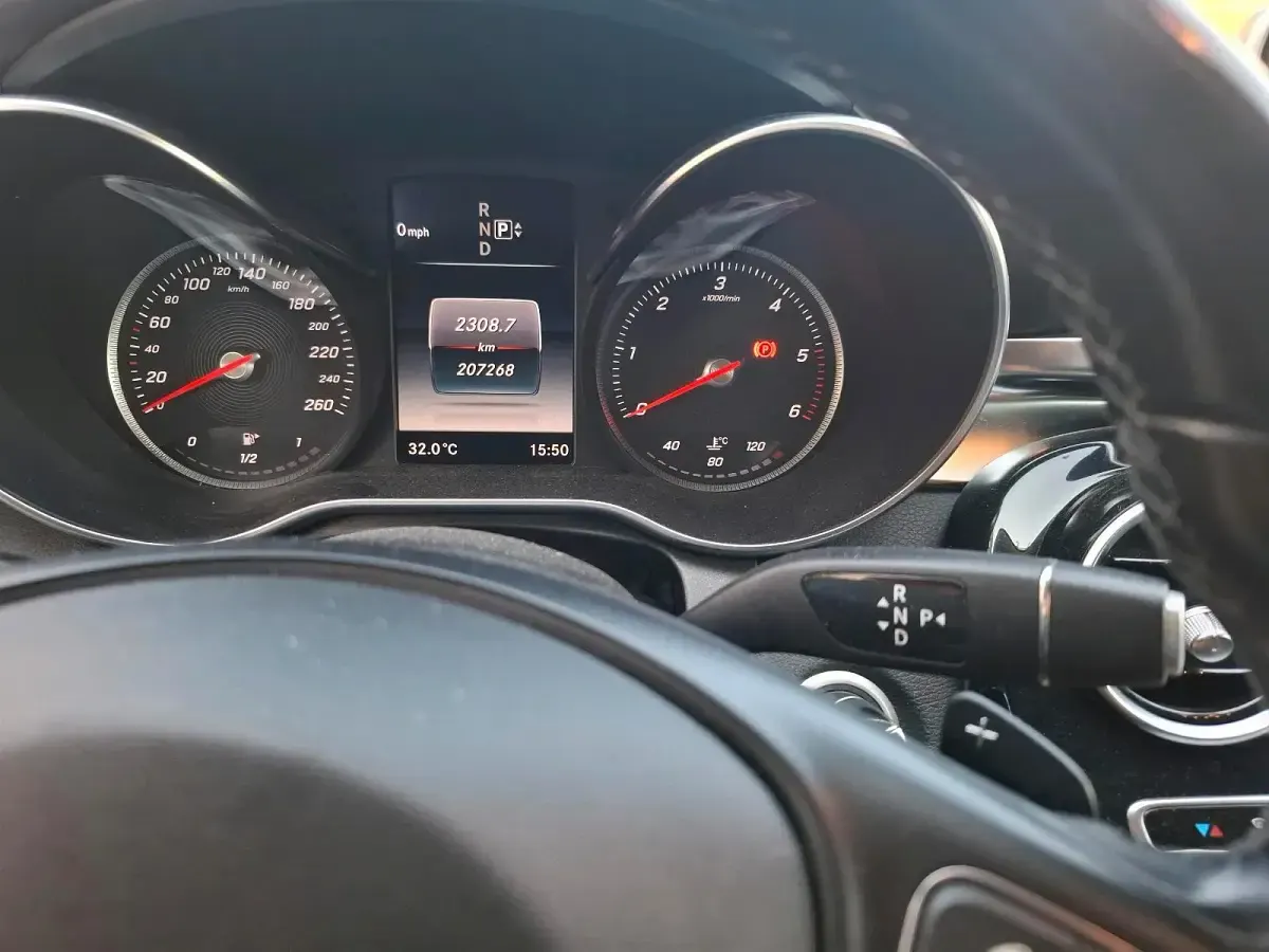 Gebraucht Mercedes C200 136 PS (100 kW) 2015 Schwarz Kombi