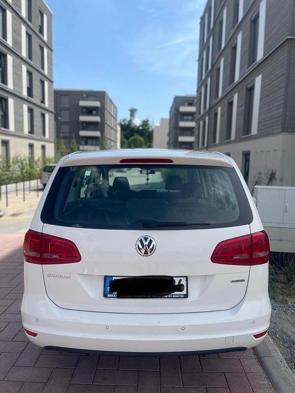 Gebraucht VW Sharan Trendline 116 PS (85 kW) 2012 Weiß Van / Kleinbus