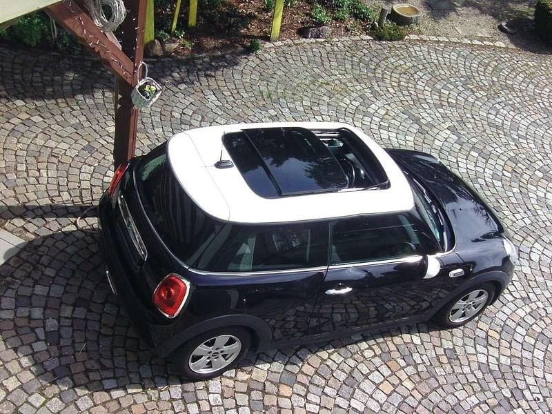 Gebraucht Mini Cooper 136 PS (100 kW) 2014 Schwarz Kleinwagen