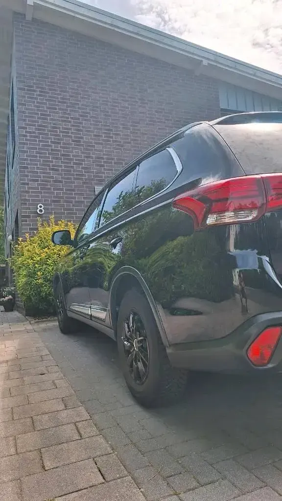 Gebraucht Mitsubishi Outlander 147 PS (108 kW) 2017 Schwarz SUV