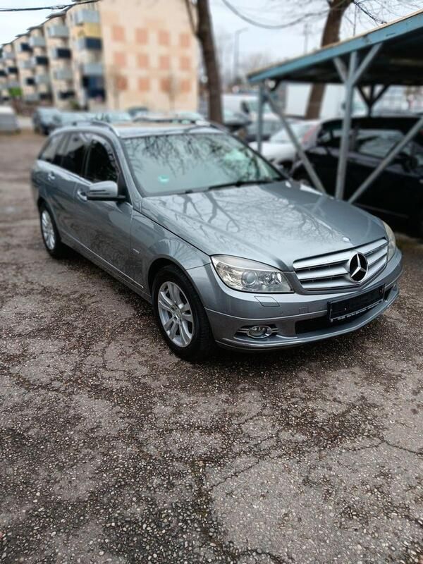 Silber Gebraucht 2010 Mercedes C250 Kombi | 5.950 € (Teuer) - Bild 1/4