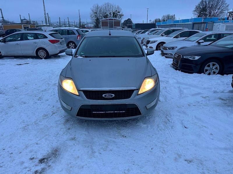 Gebraucht Ford Mondeo Trend 140 PS (102 kW) 2009 Silber Limousine