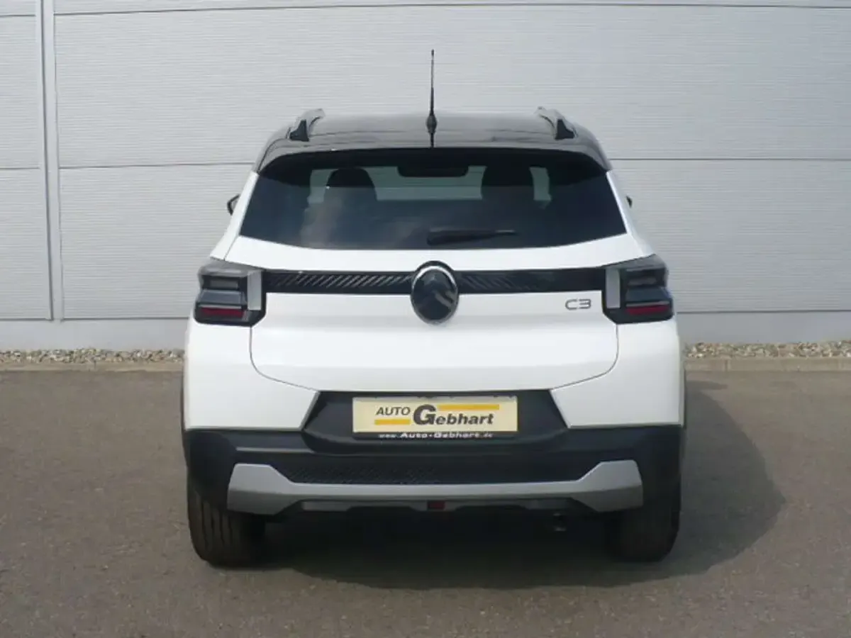 Neu Citroën C3 110 PS (80 kW) 2026 Polarweiss/dach schwarz SUV