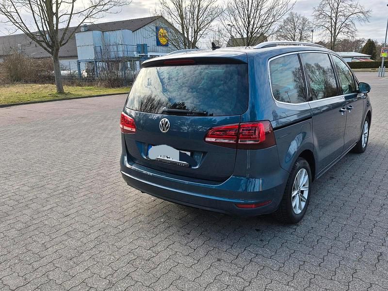 Gebraucht VW Golf 150 PS (110 kW) 2015 Blau SUV