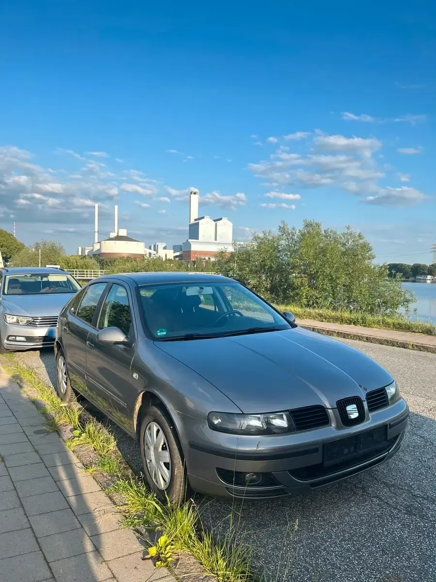 Gebraucht Seat Leon 105 PS (77 kW) 2005 Grau Kleinwagen