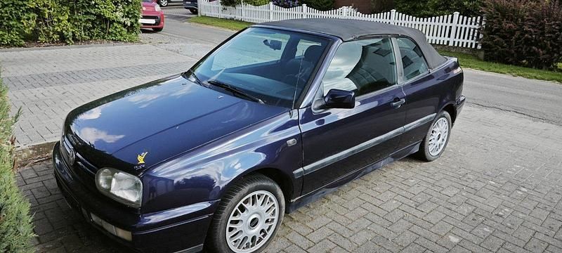 Blau Gebraucht 1996 VW Golf Cabriolet Cabrio | 1.000 € (Superpreis) - Bild 1/4
