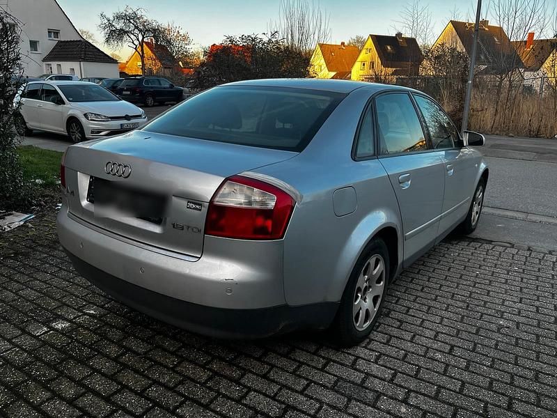 Gebraucht Audi A6 105 PS (77 kW) 2001 Grau Limousine