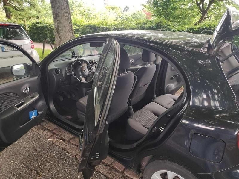 Gebraucht Nissan Micra Acenta 98 PS (72 kW) 2013 Schwarz Kleinwagen